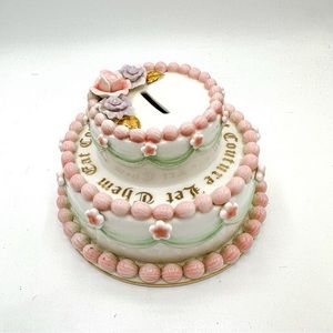 RARE Vintage Juicy Couture Two Tier Cake Piggy Bank